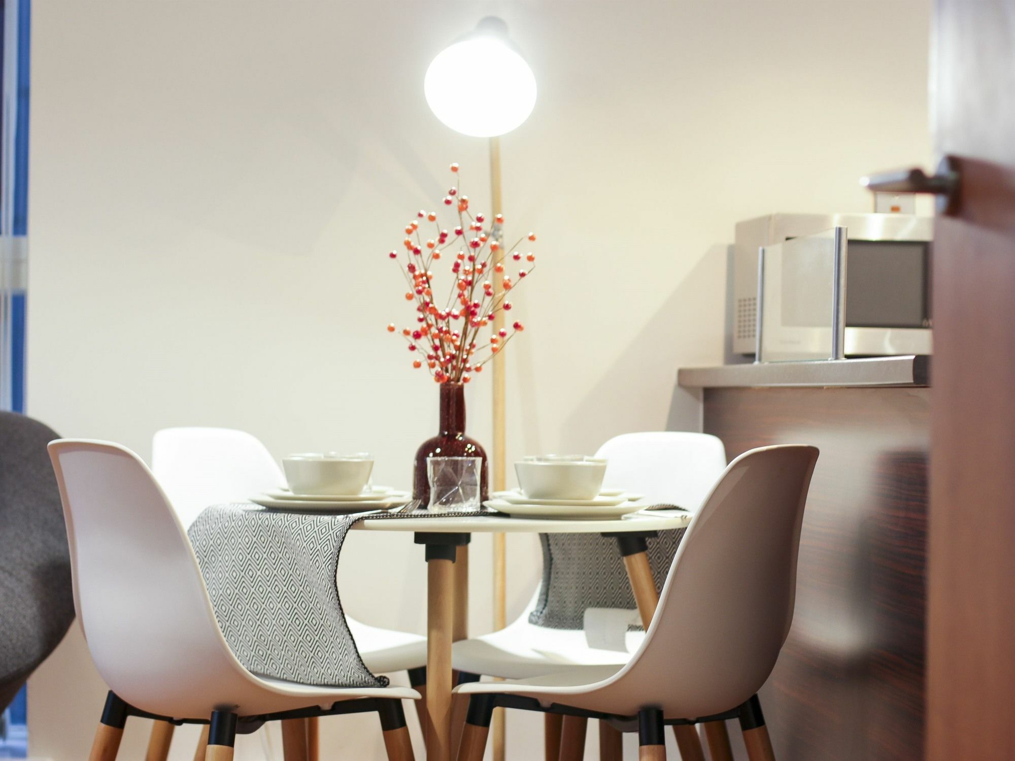 First Stay Apartments - The West Suite バーミンガム エクステリア 写真