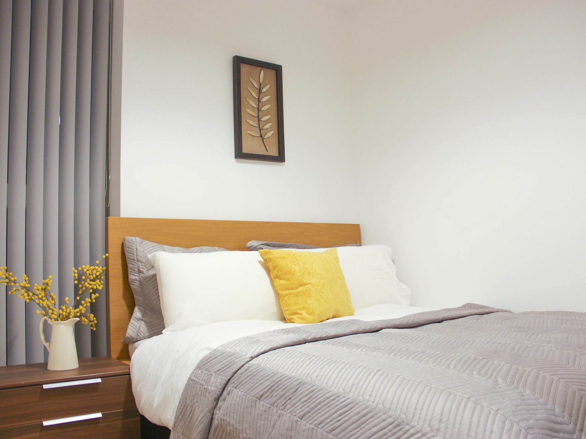 First Stay Apartments - The West Suite バーミンガム エクステリア 写真